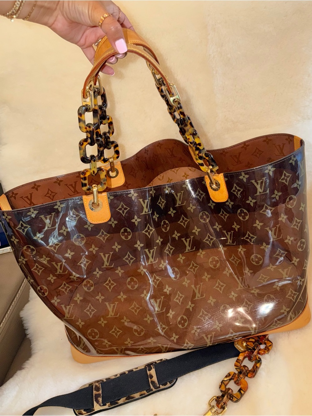 XL Louis Vuitton tote shoulder bag travel bag y2k LV monogram sac amber cavas gm - Picture 16 of 16